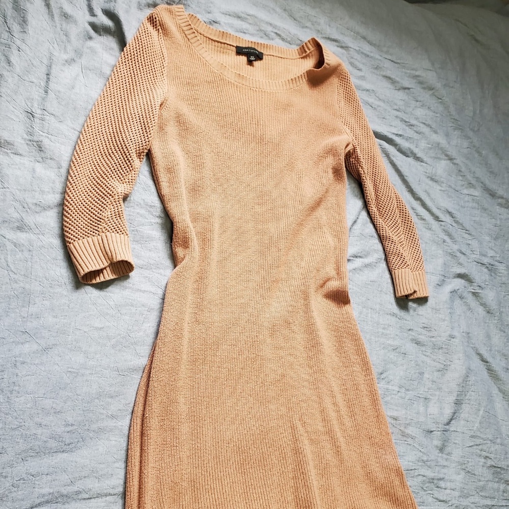 *Clearance*❗❗  Ann Taylor Light Orange Spring Dress